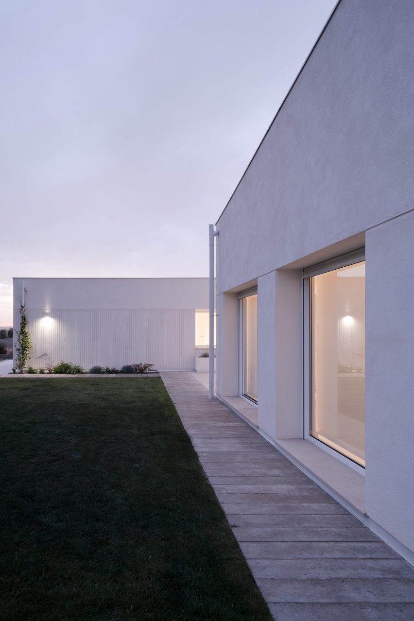 Exterior of Casa Banlusa in Spain