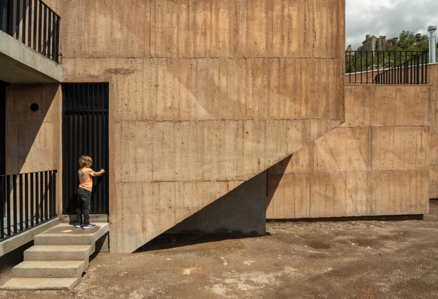 Casa Majalca by OAX Arquitectos