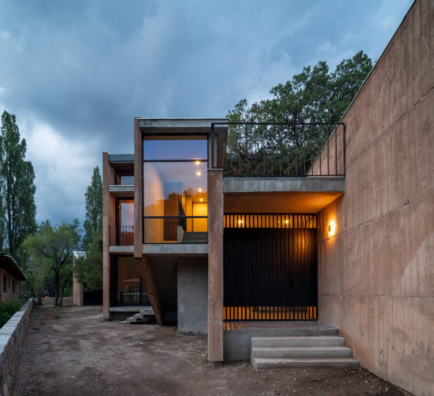 Casa Majalca by OAX Arquitectos