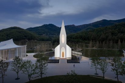 Church by Büro Ziyu Zhuang