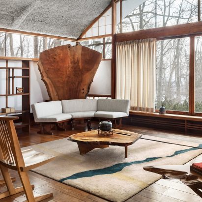 Conoid II rug by Edward Fields