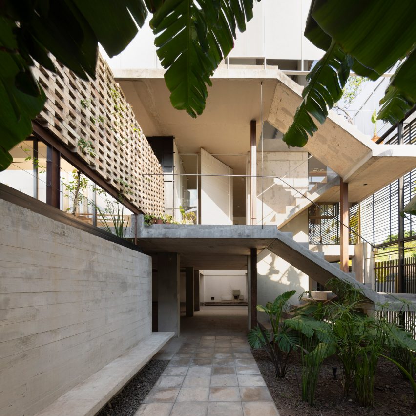 Complejo 8 by Estudio Mola