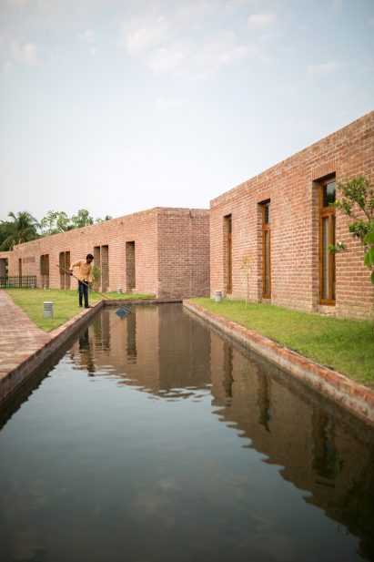 Friendship Hospita canal