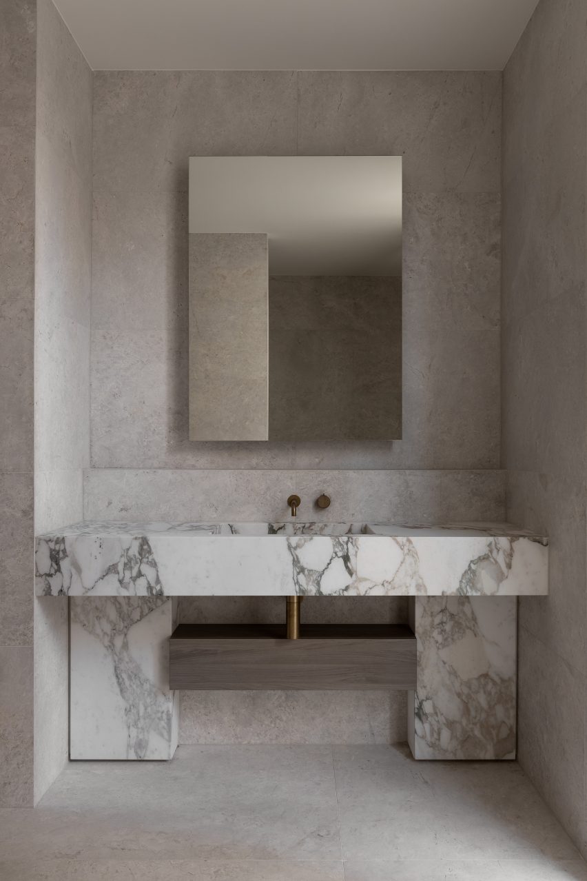 Bathroom of Grange Residence