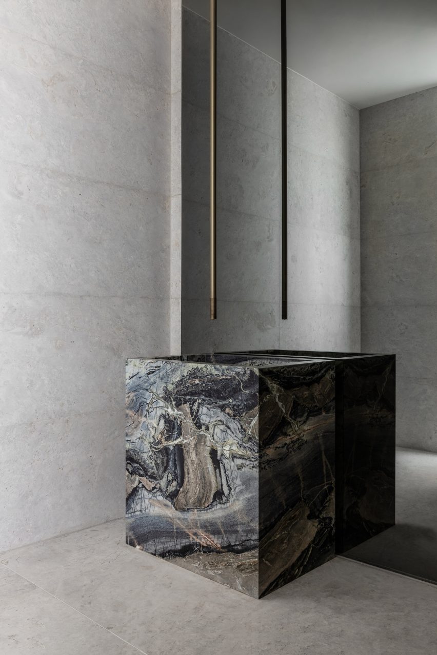 Stone sink