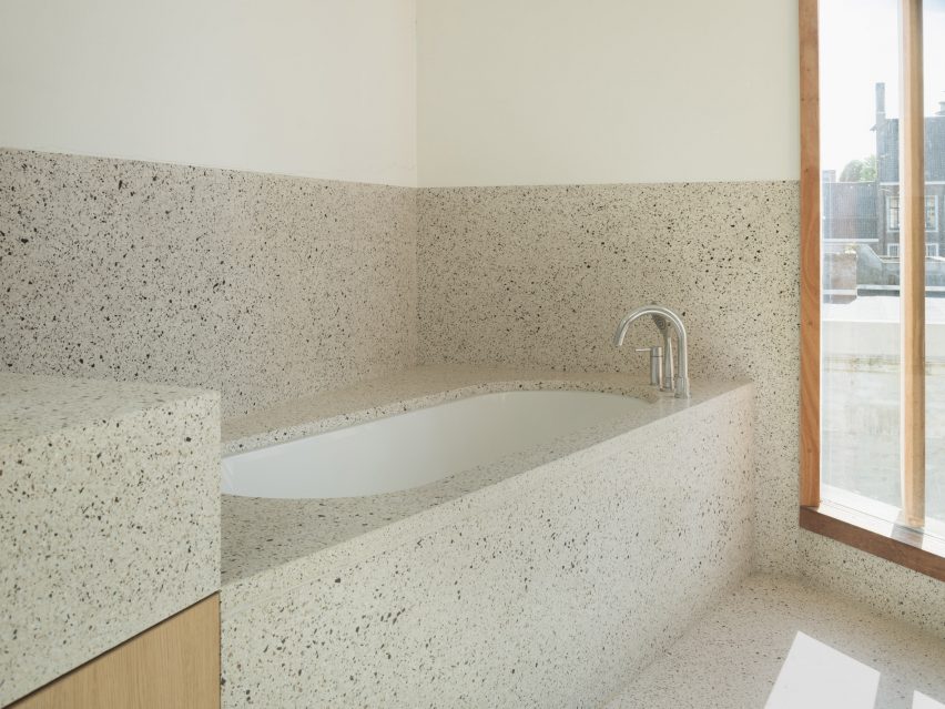 House C-DF is a Belgian home that was designed by Graux and Baeyens