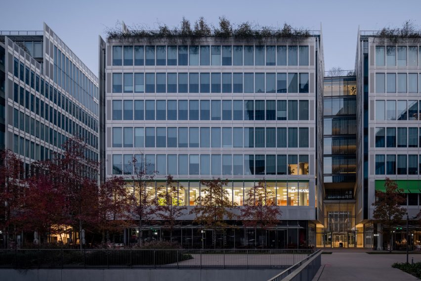 Harmay cosmetics store by AIM Architecture