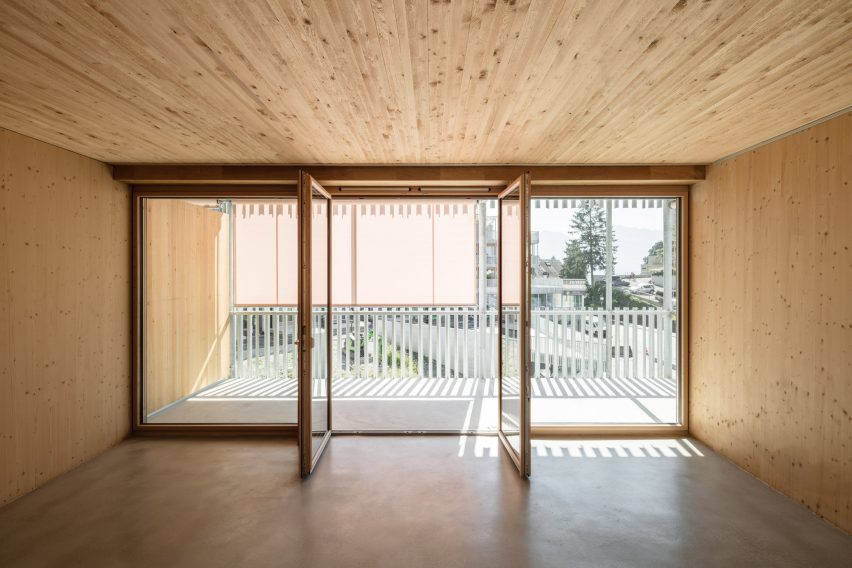 Weggishof is a modular mixed-use building that was designed by HHF Architects