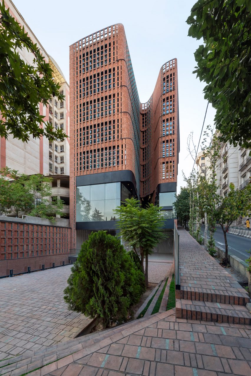 Hitra Office and Commercial Building was designed by Hooba Design Group