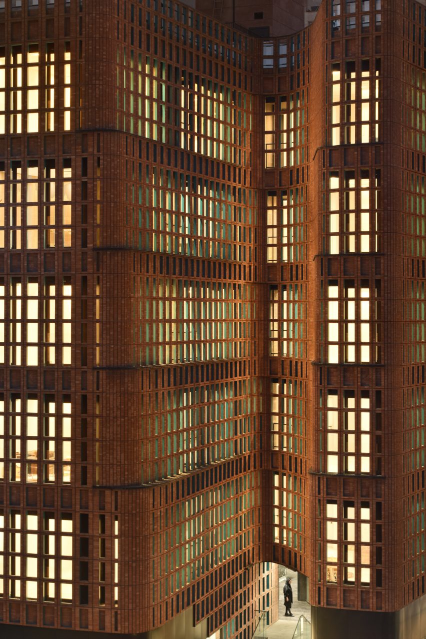 Hitra Office and Commercial Building was designed by Hooba Design Group