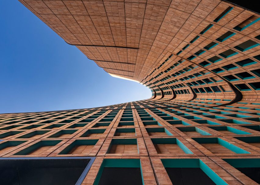 Hitra Office and Commercial Building was designed by Hooba Design Group