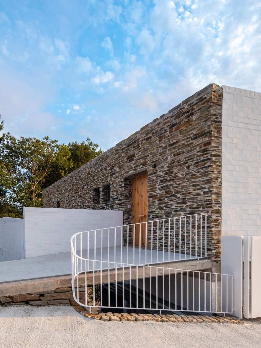 Stone-clad house in Spain