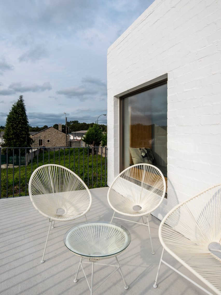 White brick exterior of Hórreo House