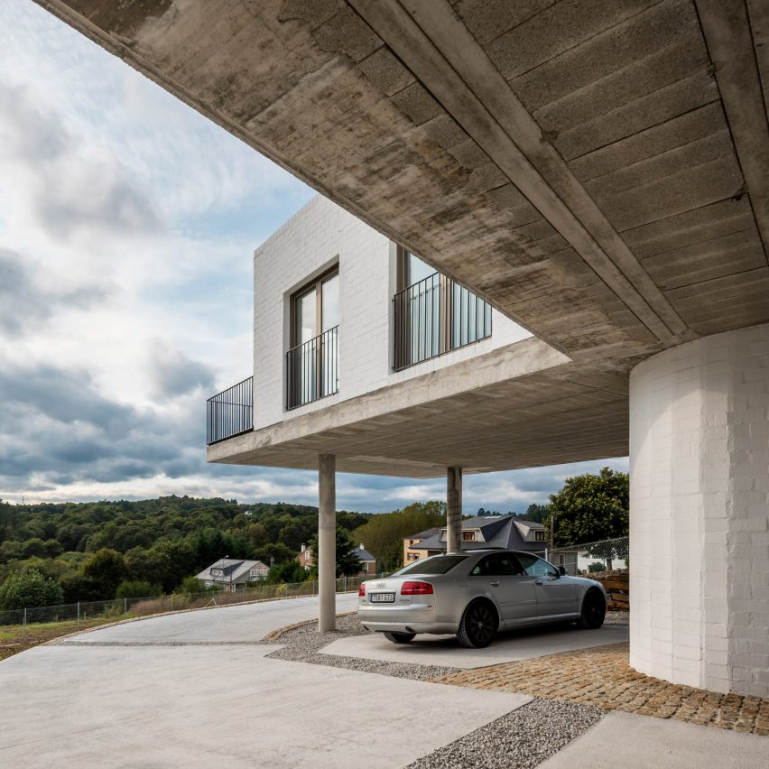 Hórreo House by Javier Sanjurjo and Ameneiros Rey