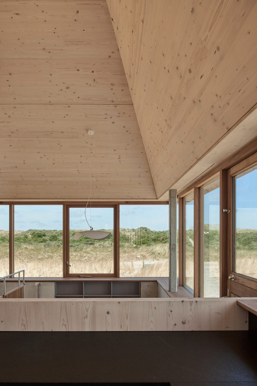 Inside Dutch holiday home on Terschelling