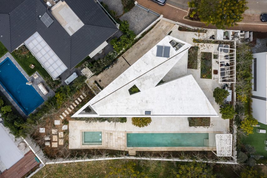 IS House by Paritzki & Liani Architects