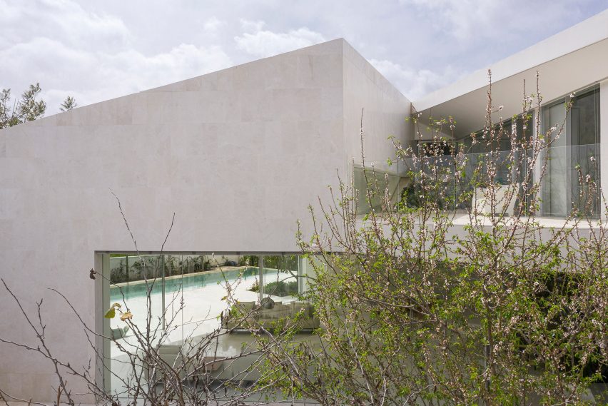 IS House by Paritzki & Liani Architects