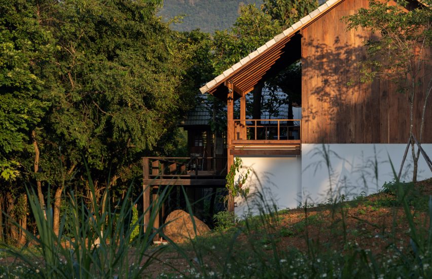 Khiankai Home and Studio is a home and music studio in Thailand by Sher Maker