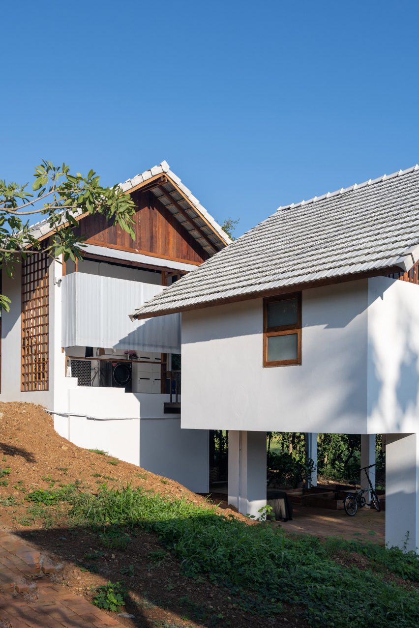 Khiankai Home and Studio is a home and music studio in Thailand by Sher Maker