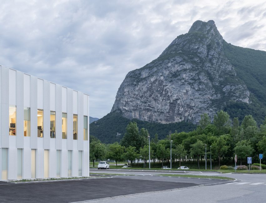 Neutron Research Centre is a research centre in France that was designed by Levitt Bernstein and TKMT