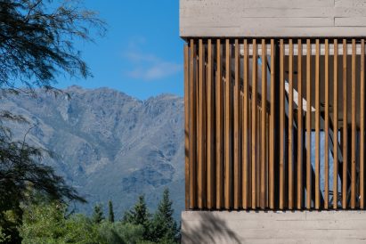 Wooden screen