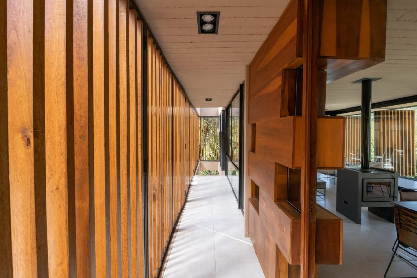 Córdoba House by Barrionuevo Villanueva Arquitectos