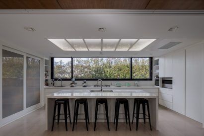 Neutral kitchen
