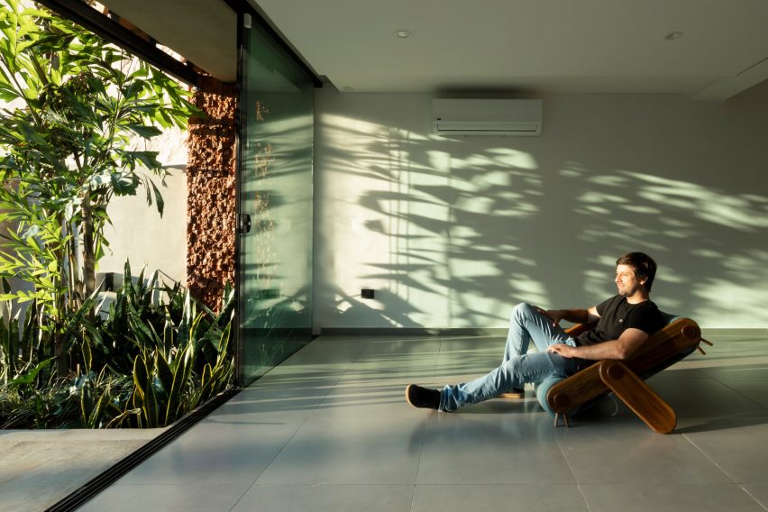 Reforma Alas by OMCM Arquitectos
