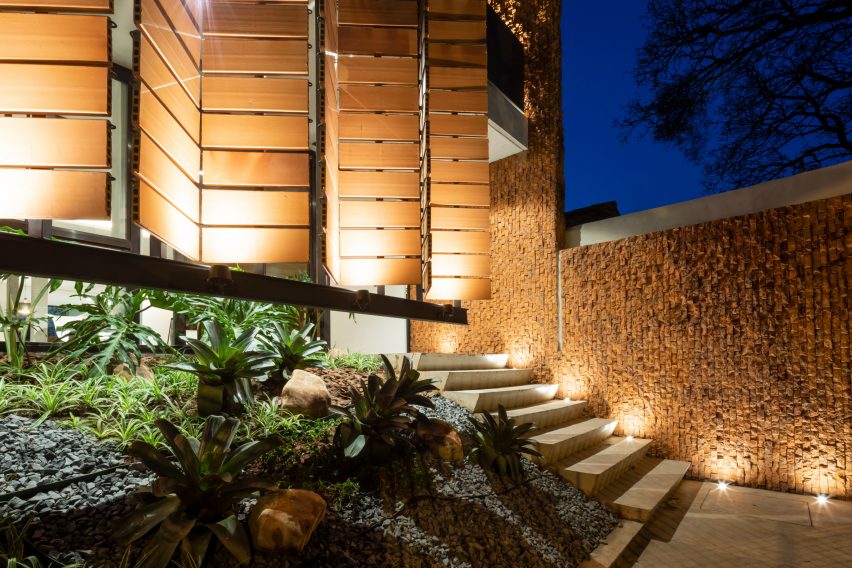Reforma Alas by OMCM Arquitectos