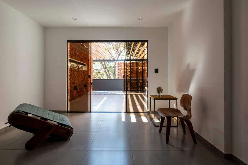 Reforma Alas by OMCM Arquitectos