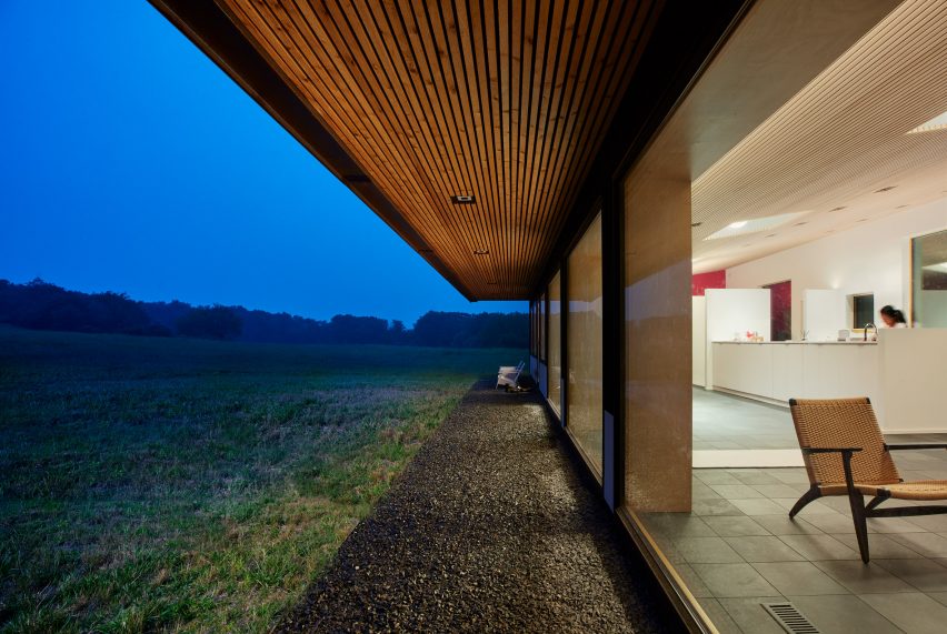 Fifty-Acre Wood is a home in Minnesota that was designed by Salmela Architect