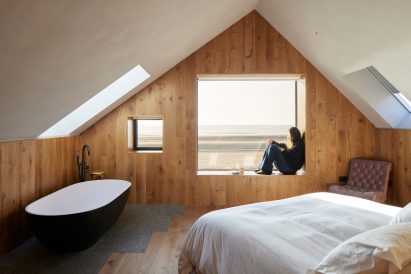 Bedroom with window seat