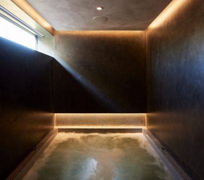 Plunge pool