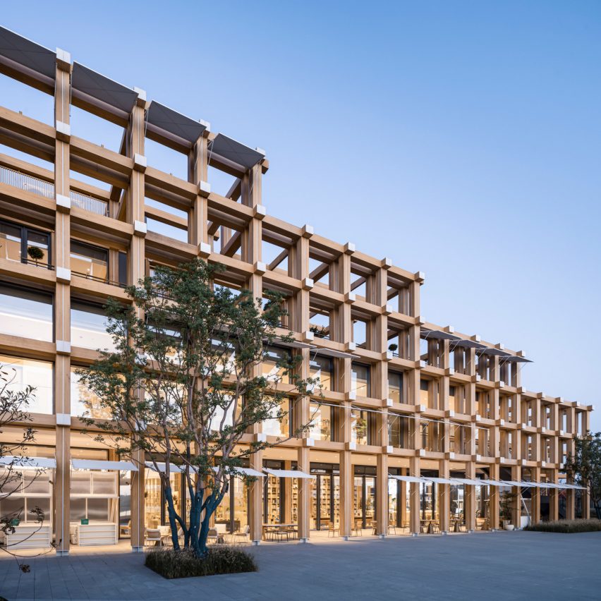 Gridded facade of Shaoxing Rice Wine Town Reception Room by Gad