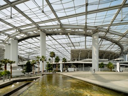 Transparent roof