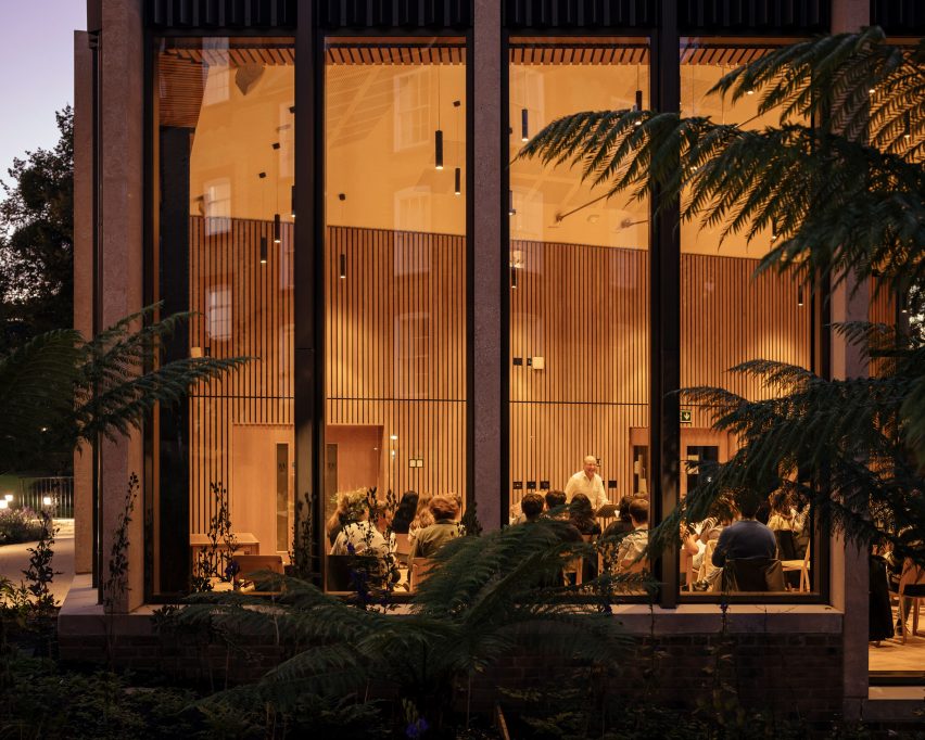 Pavilion at St Hilda's College