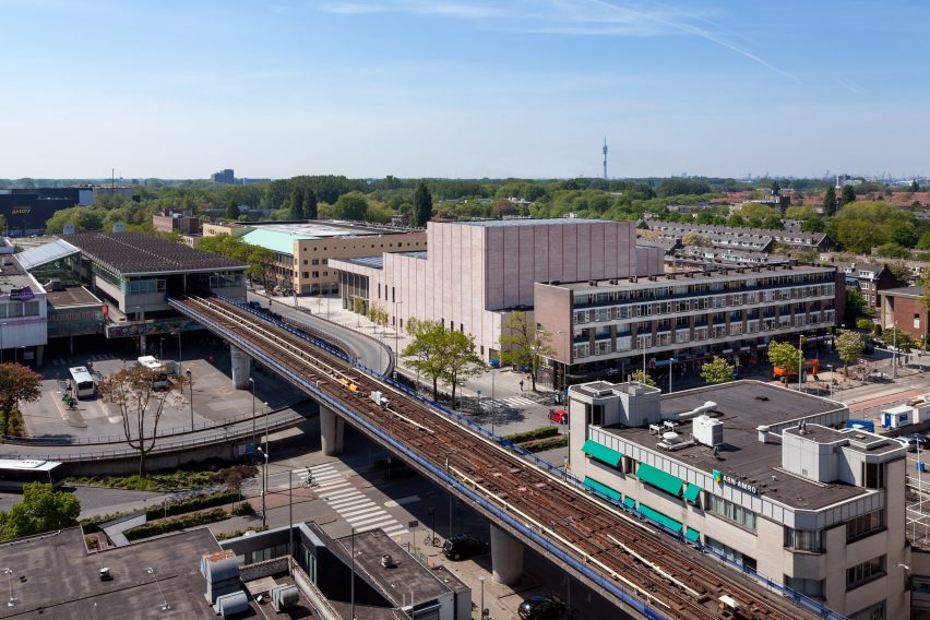 Theater Zuidplein in Rotterdam by De Zwarte Hond
