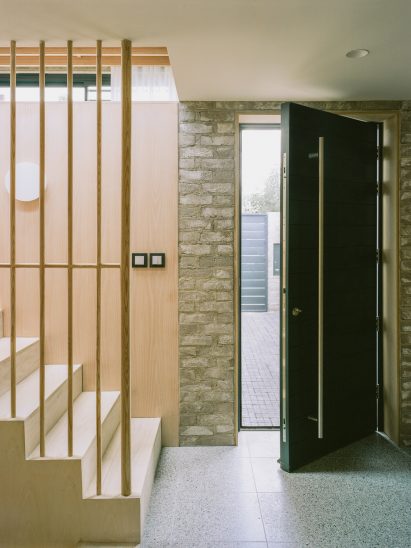 Entrance of Tree House by Fletcher Crane Architects