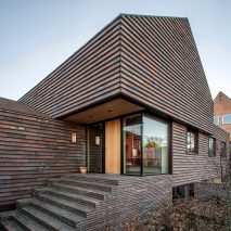 Side entrance to Villa E by CF Møller Architects