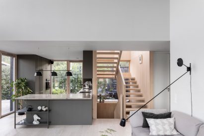 Kitchen and lounge in Villa Timmerman by Andreas Lyckefors and Josefine Wikholm