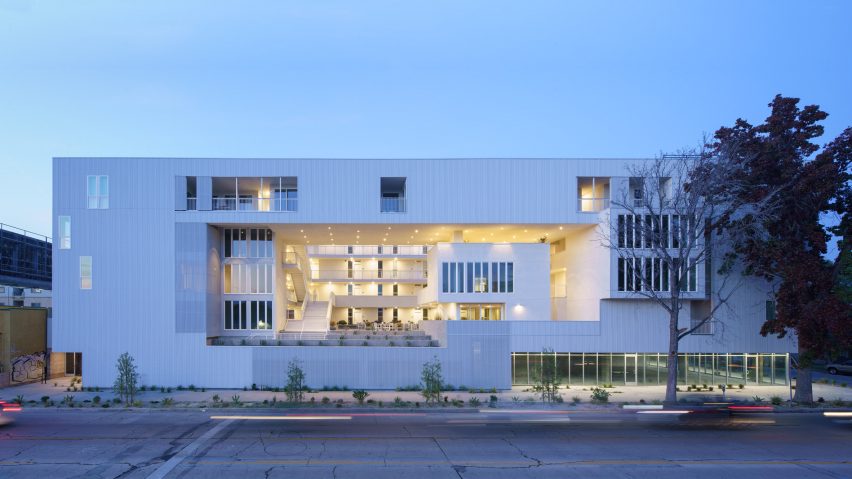 Brooks + Scarpa designs 11 NOHO in California to diverge from typical housing block