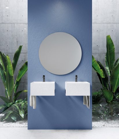 A photograph of Acquabella's white On-top XL Sink Range