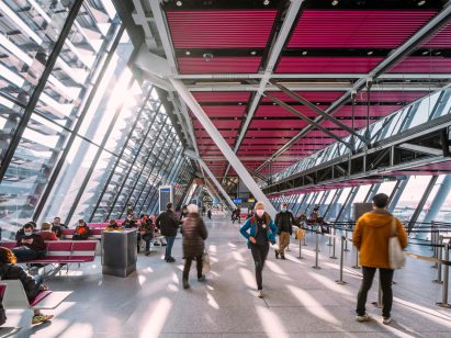 Inside Aile Est airport terminal