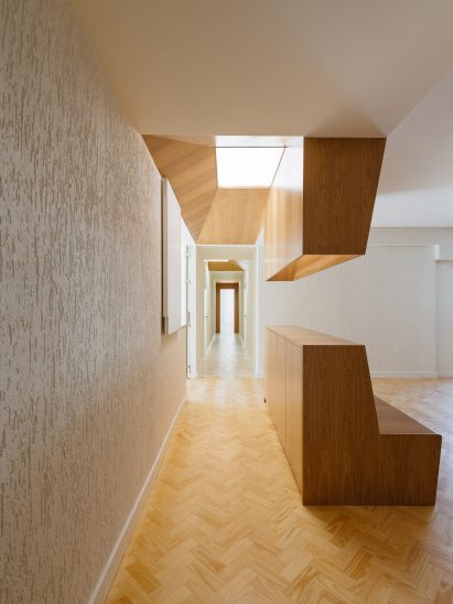 1970s apartment by Aurora Arquitectos