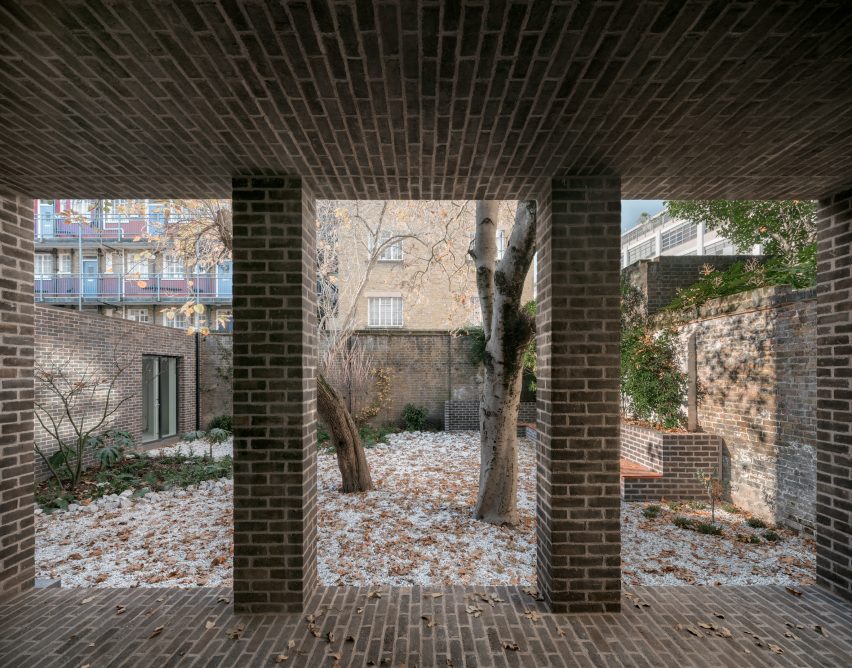 Loggia at Blockmakers Arms by Erbar Mattes Architects