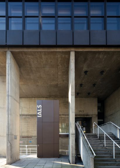 Image of the entrance to Charles Clore House
