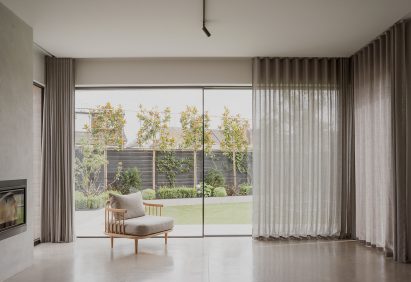 Full-height glazing