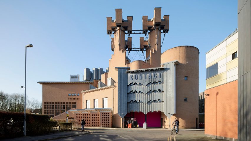 Contact Theatre by Alan Short in Manchester