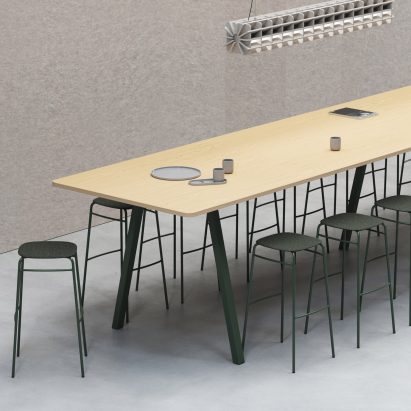 Big modular table system by De Vorm