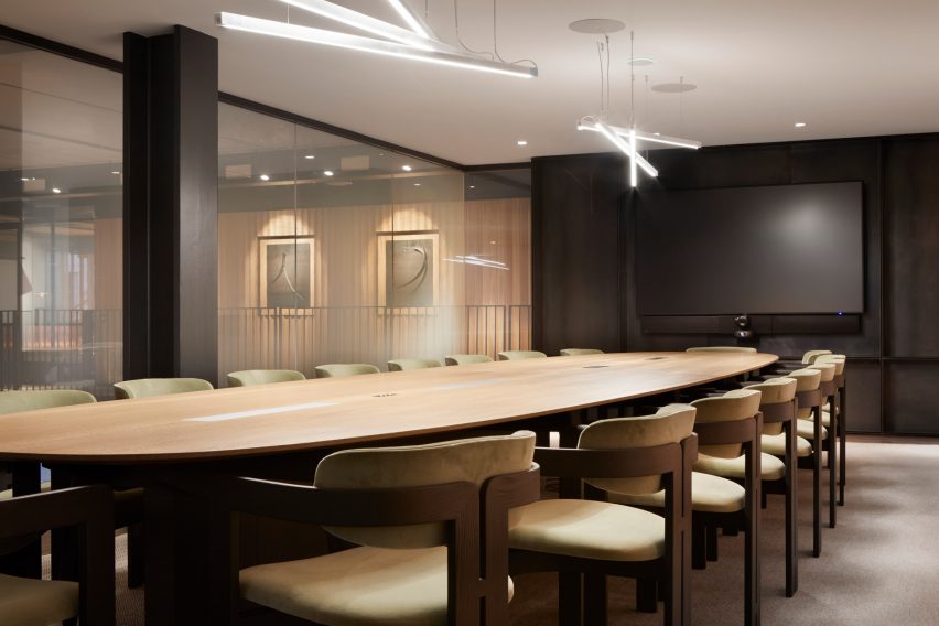 Meeting room at DL/78